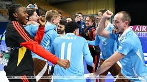 库里蝴蝶穿花，高难度3+1，自己都惊呆了🤯